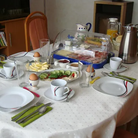 In Der Altstadt Von Anhalt Gaestezimmer Homestay szállás *